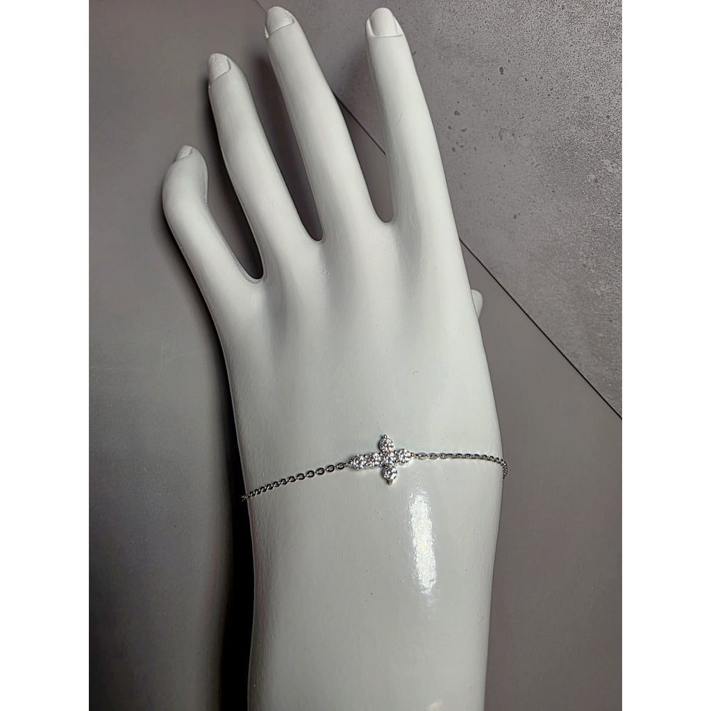 6.5-8.5" 2.5mm 0.06ctw VVSD Moissanite Cross Dainty Bracelet 925 Sterling Silver