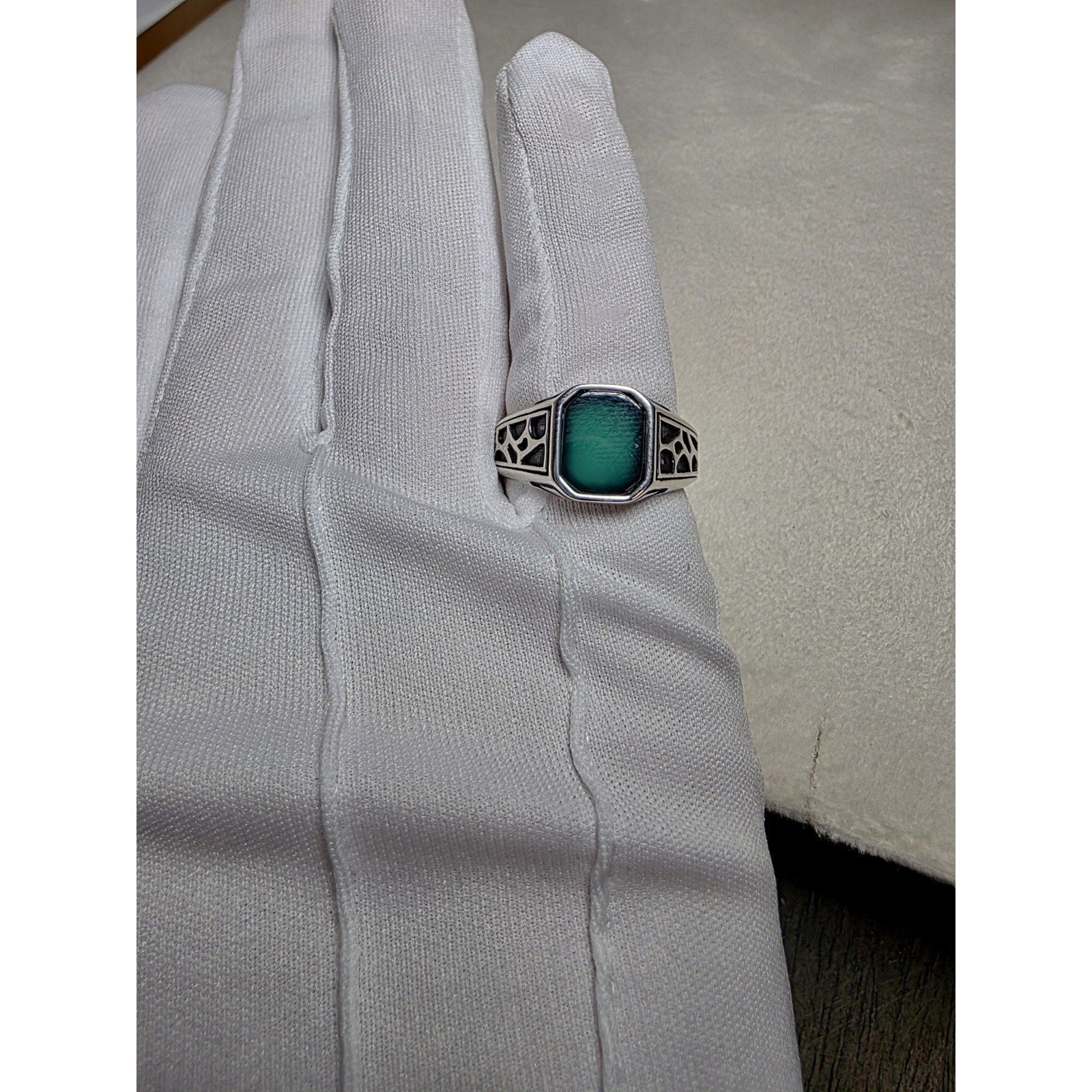S10 Emerald Signet Ring Bezel Set 925 Sterling Silver Stamped