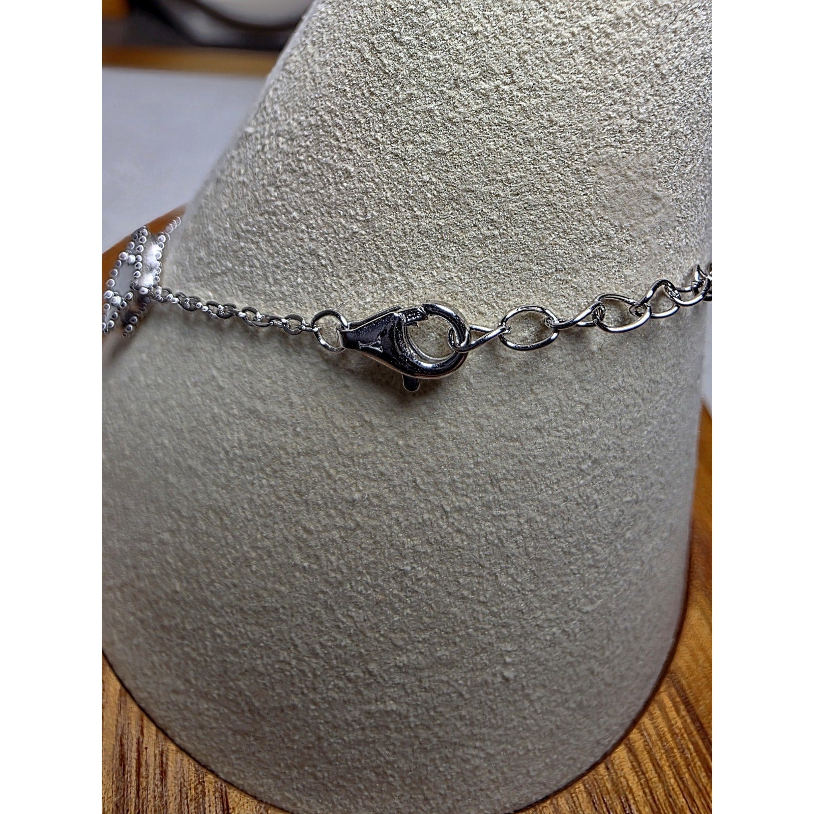 7-8" MOP & Moissanite Alternating Clover Station Bracelet Adjustable Stamped