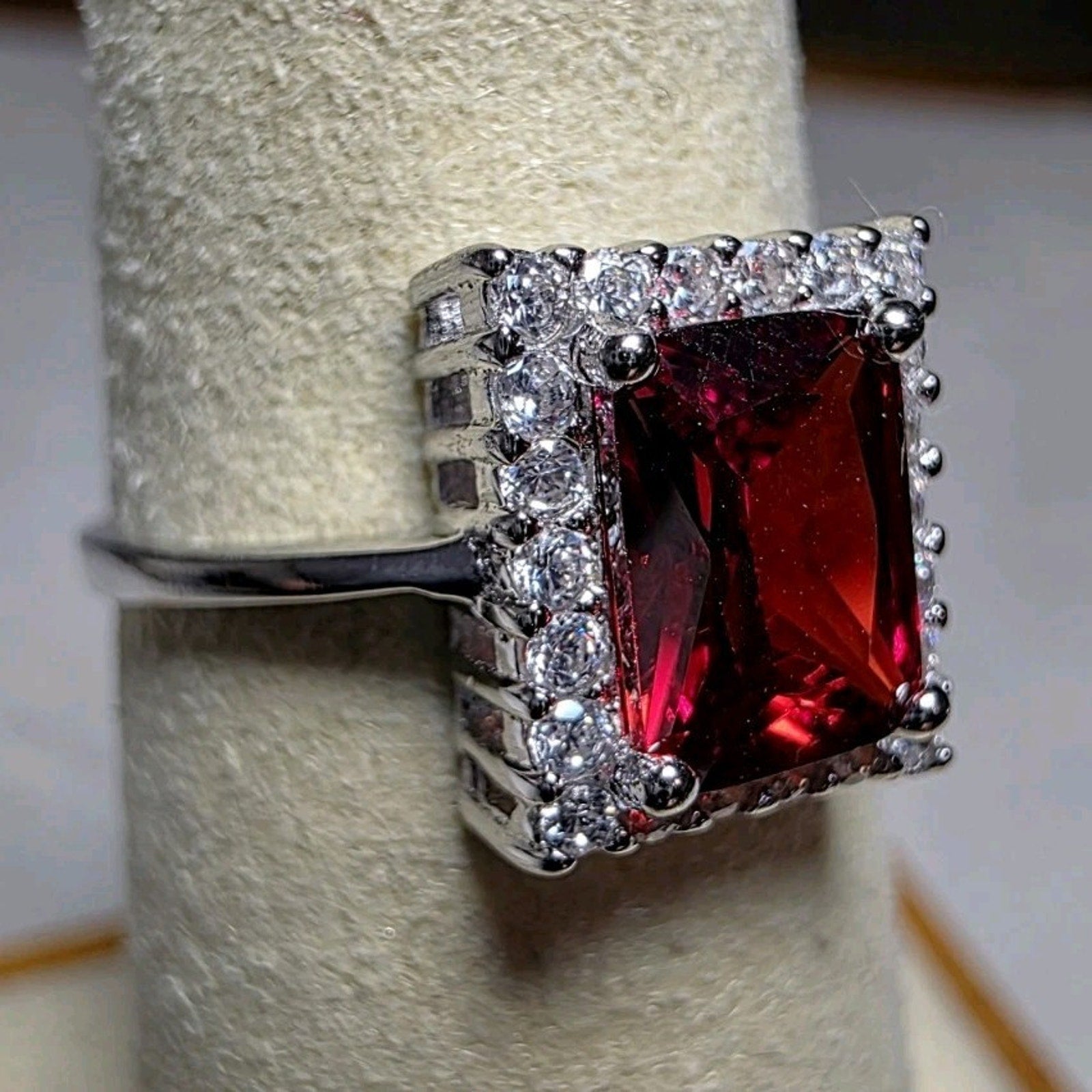 S7 Garnet w/Moissanite Halo Ring 925 Sterling Silver