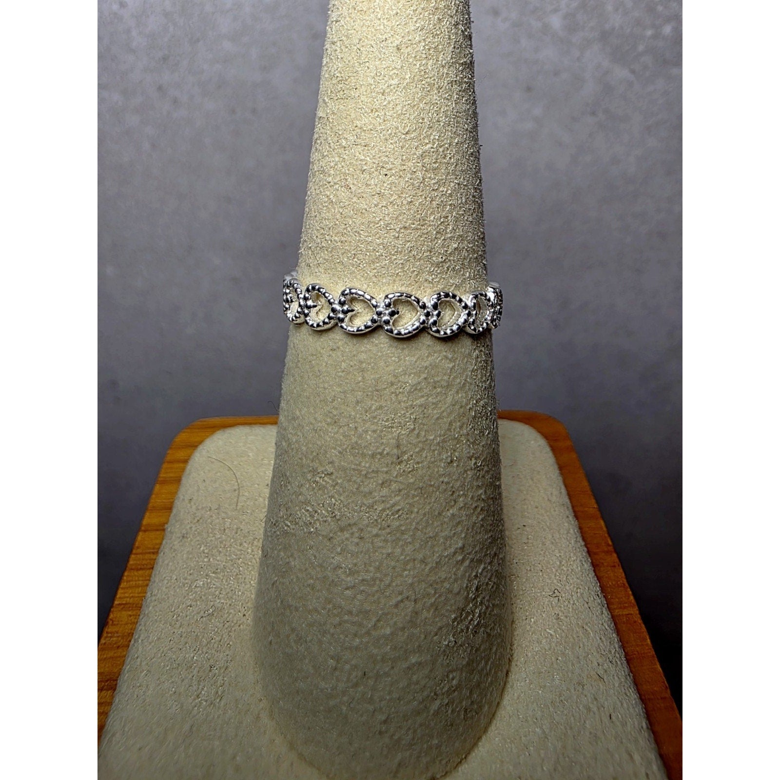 S7 Heart Eternity Band 925 Sterling Silver