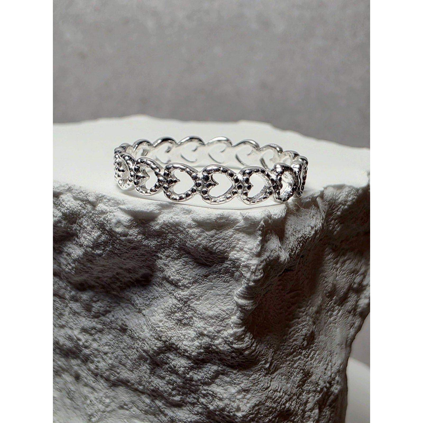 S7 Heart Eternity Band 925 Sterling Silver