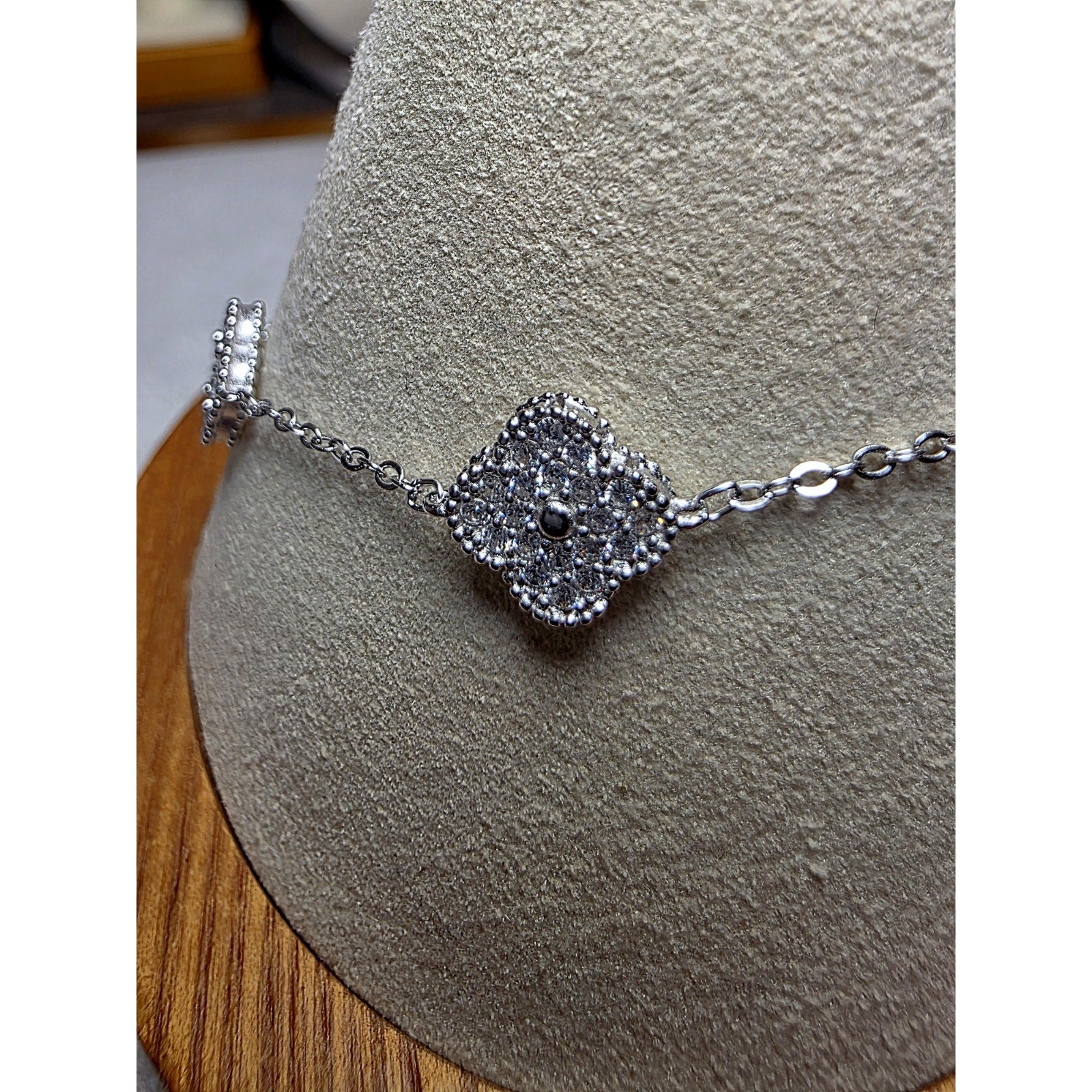 7-8" MOP & Moissanite Alternating Clover Station Bracelet Adjustable Stamped