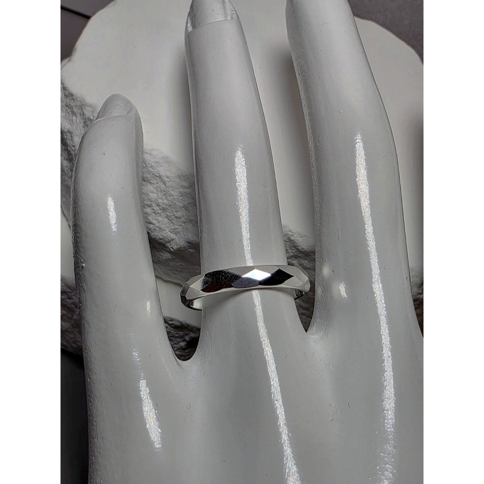 S7 Diamond Cut Solid 925 Sterling Silver Ring Engraved Forever Love