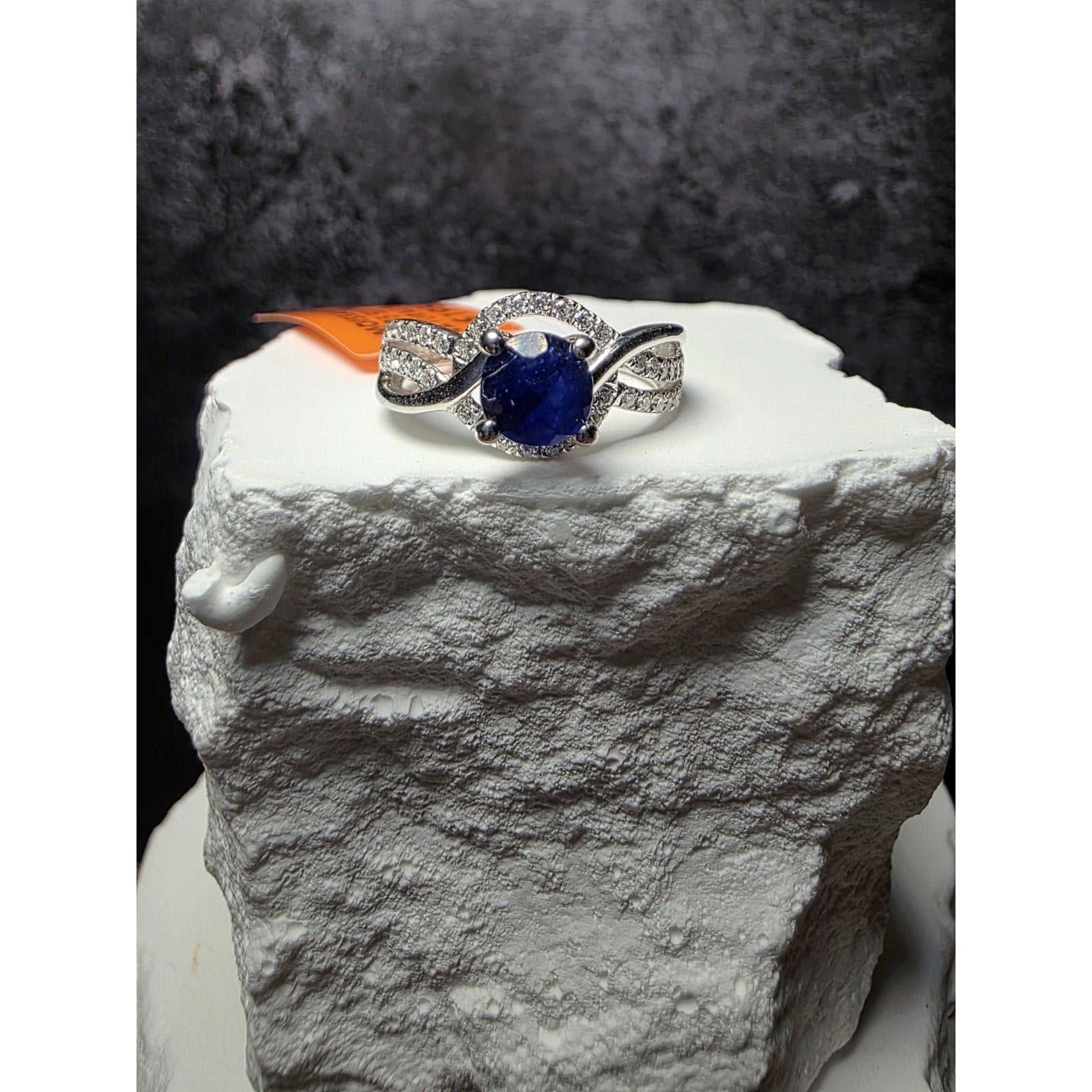 S7 1.33ct Round Natural Sapphire & Moissanite Ring w/GGL Certificate