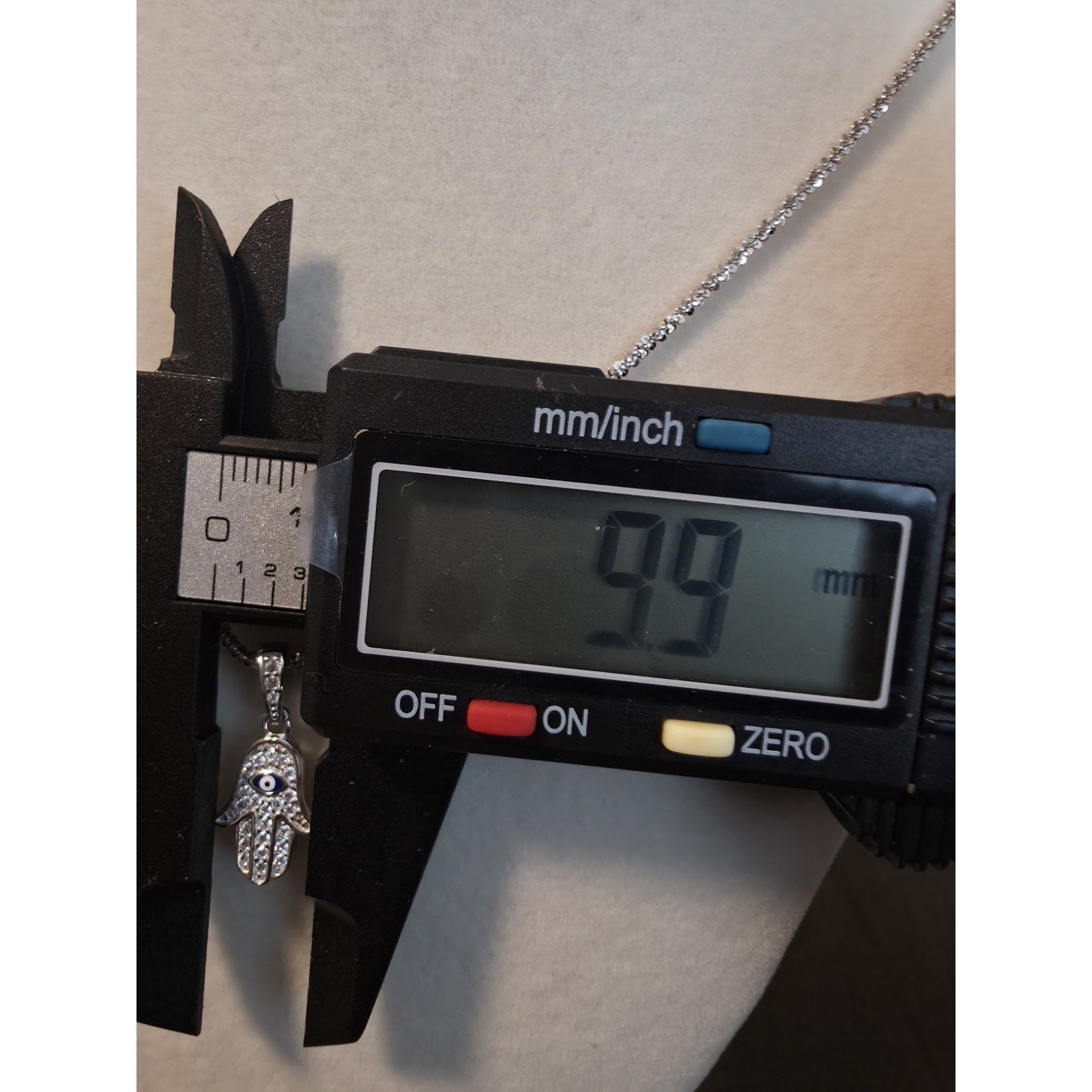 22" Twisted Rock w/Hamsa Moissanite Pendant 1.6mm 925 Silver