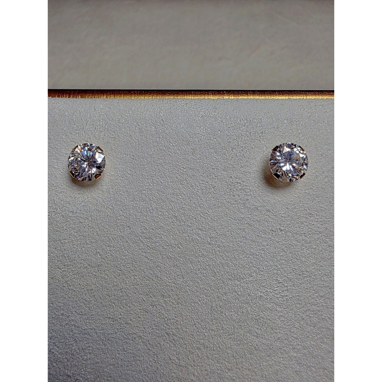 6mm 14K Solid Gold 1.52ctMoissanite Stud Earrings Round Cut w/GRA Certificate
