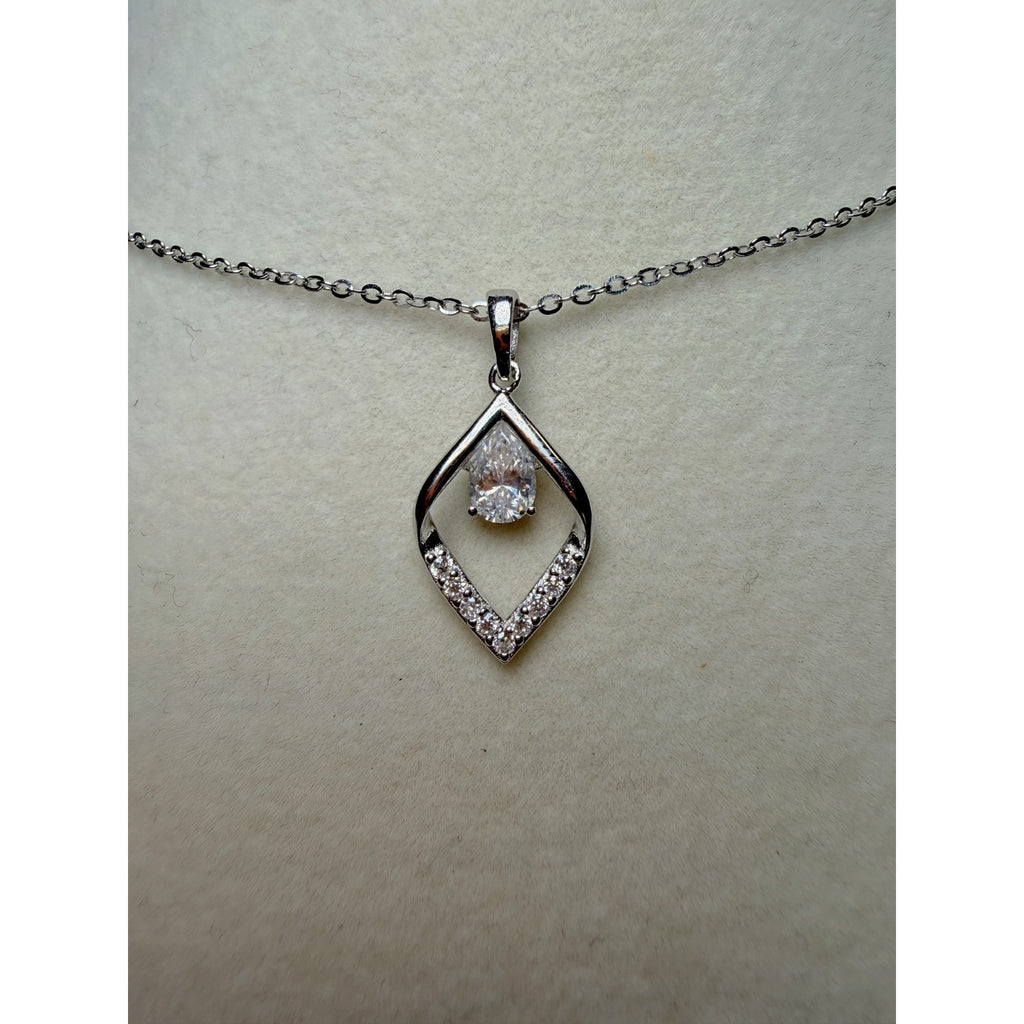 16+2" 0.6ctw Moissanite Teardrop Solitaire Pendant Necklace 925 Sterling Silver