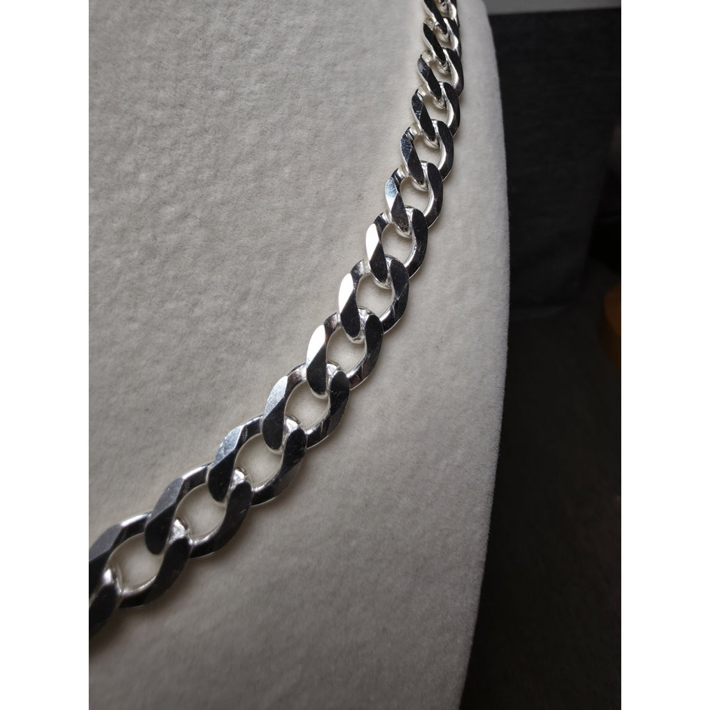 24" 8.8mm Cuban Curb Link Chain 51.08g 925 Sterling Silver w/ Lobster