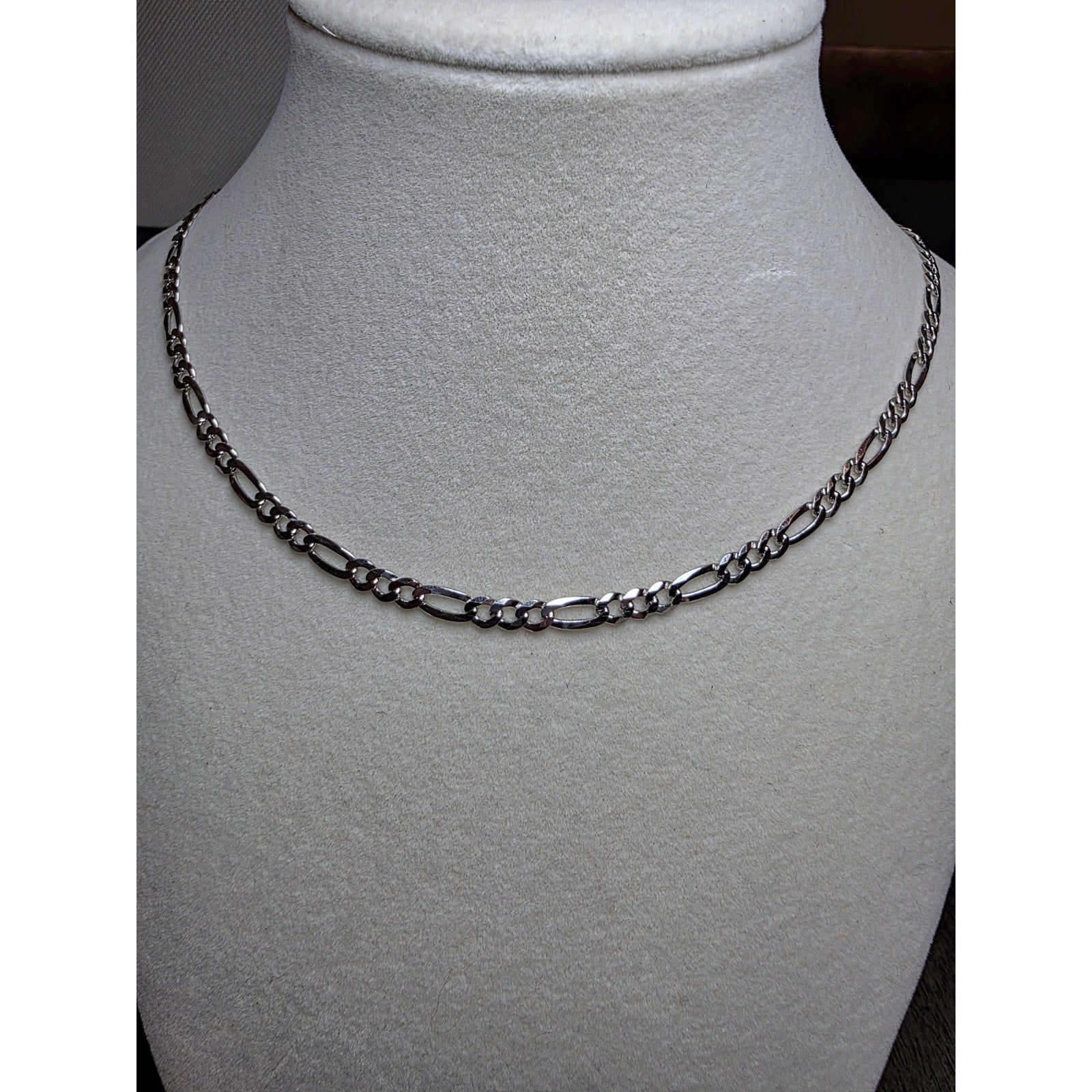 24" 4.4mm Figaro Chain 925 Sterling Silver W/Rhodium 11.11g