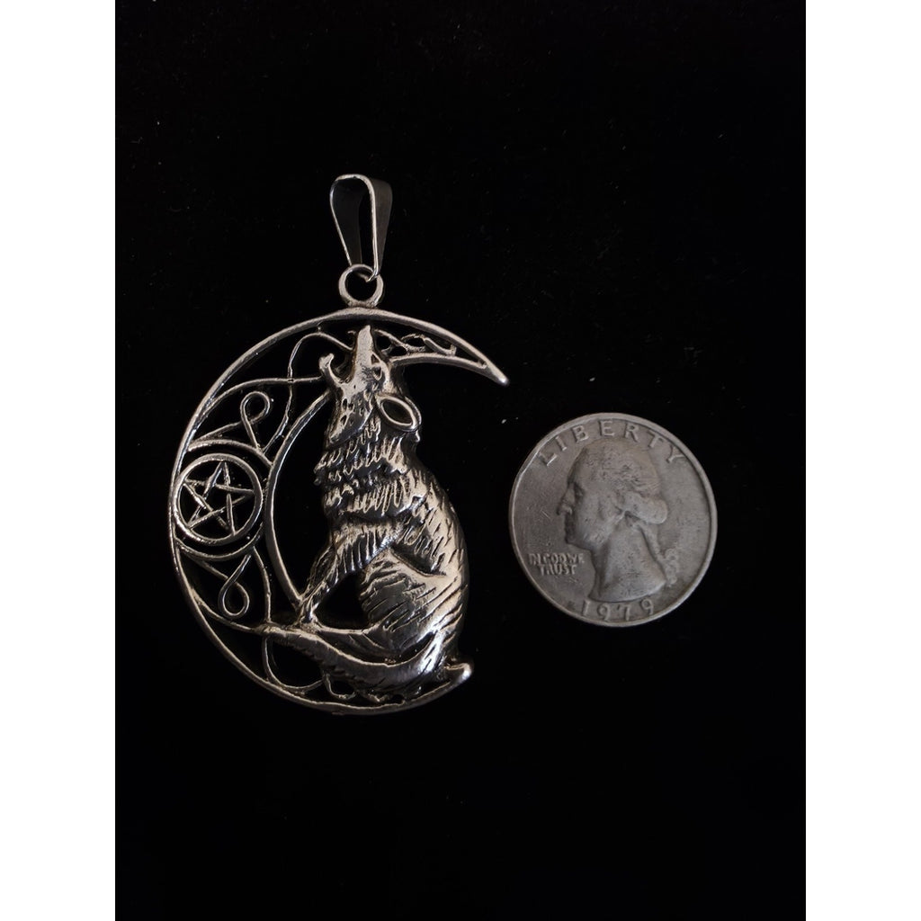 Handmade Crescent Moon Lone Wolf Pendant 20.48g 925 Solid Sterling
