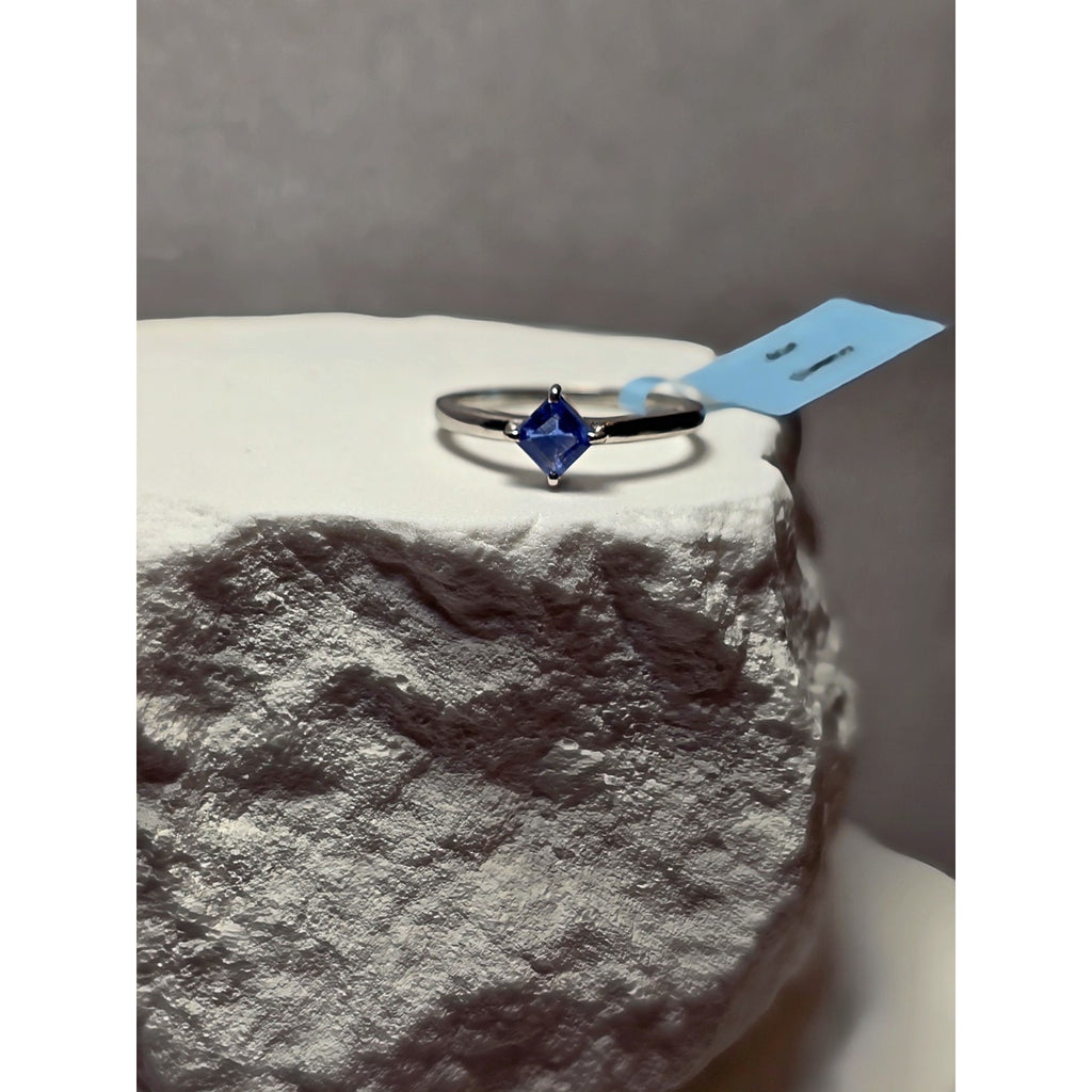 S6 Natural Kyanite Solitaire Band 925 Sterling Silver