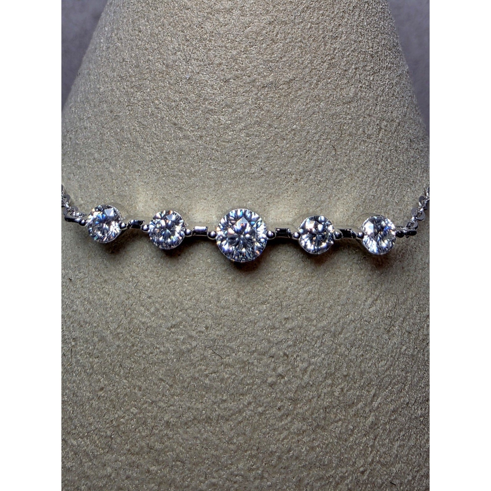 6.5-8.5" 4mm 0.3ctw VVSD Moissanite Braclet 925 Sterling Silver