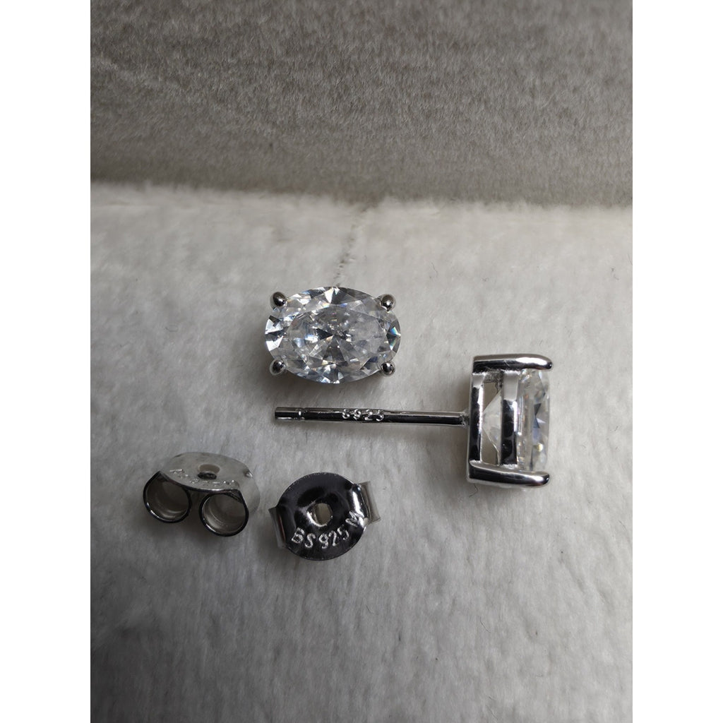 2.0CTW 7mm Oval Moissanite Stud Earrings Prong VVSD Color